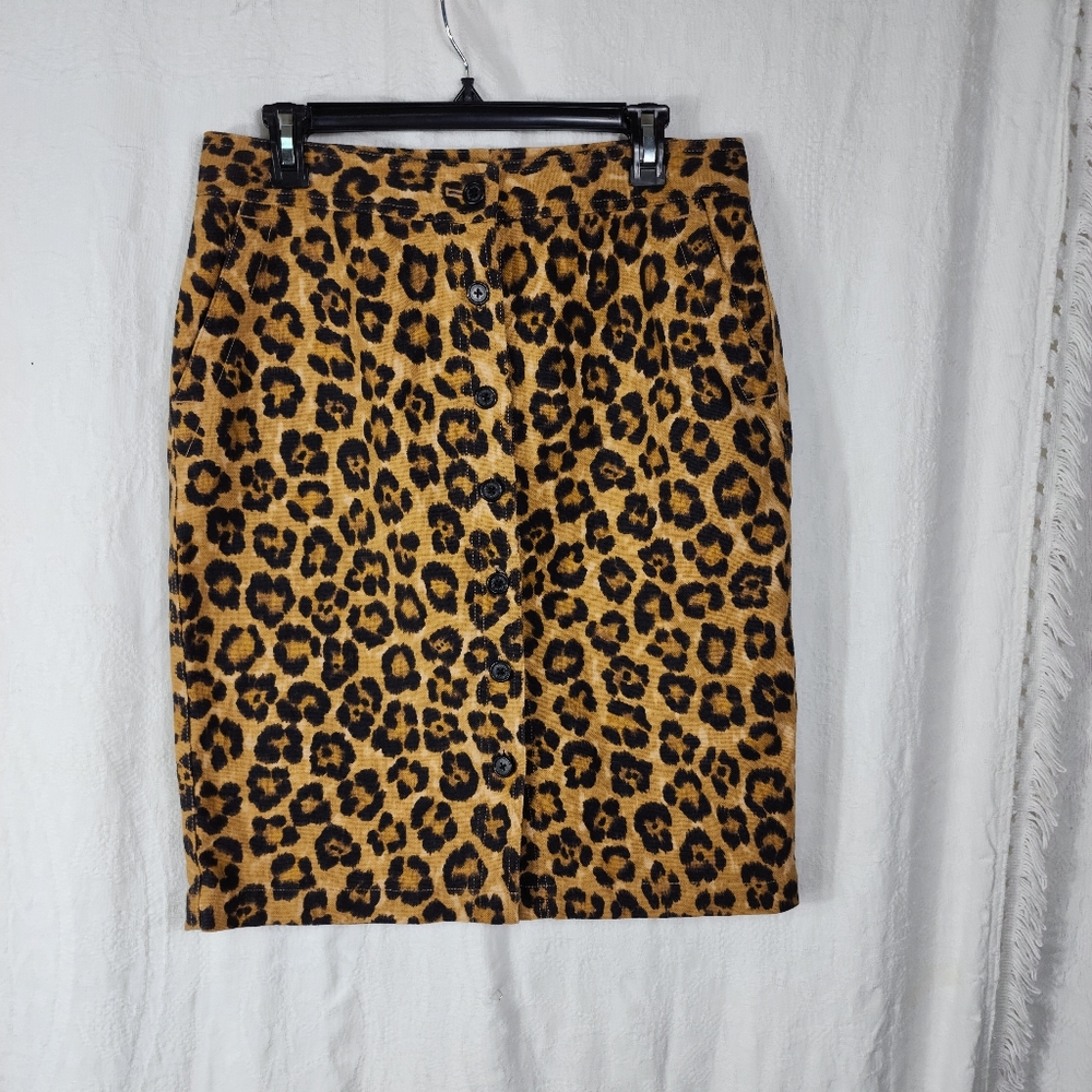 Skirt - Picture 1 of 6